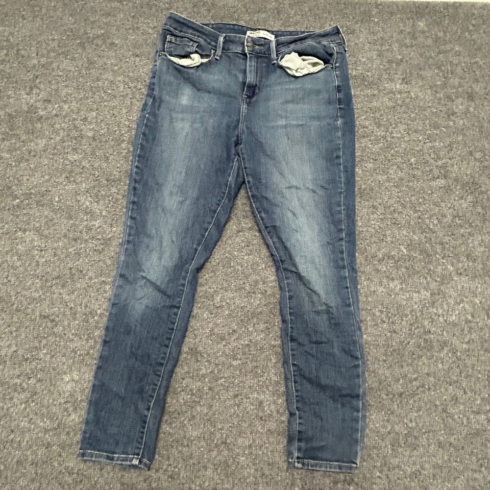 Signature Levi Strauss Jeans Womens Size 29 Blue Mid-Rise Skinny Denim Rip Flaw